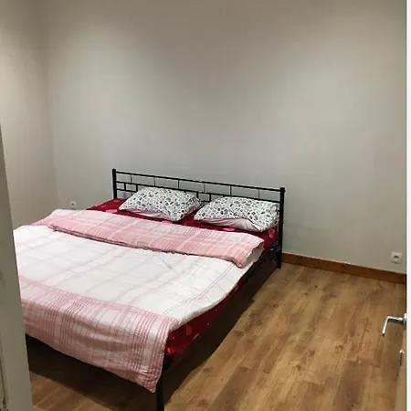 Maison Lumineuse A Louer Avec Plusieurs Chambres Δωμάτια σε οικογενειακή κατοικία Λιέγη